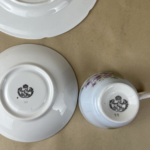 HTF VTG Royal Grafton Fine Bone China “Violets” Teacup Saucer Plate Trio England - Picture 5 of 14